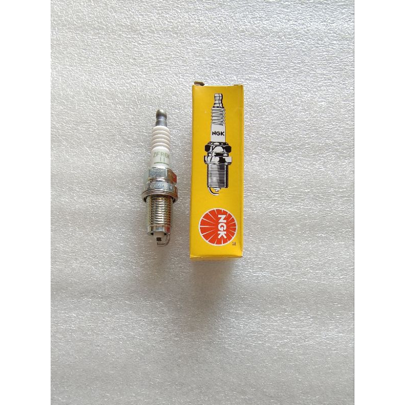 หัวเทียน NGK ZFR6K-11 Jazz แท้