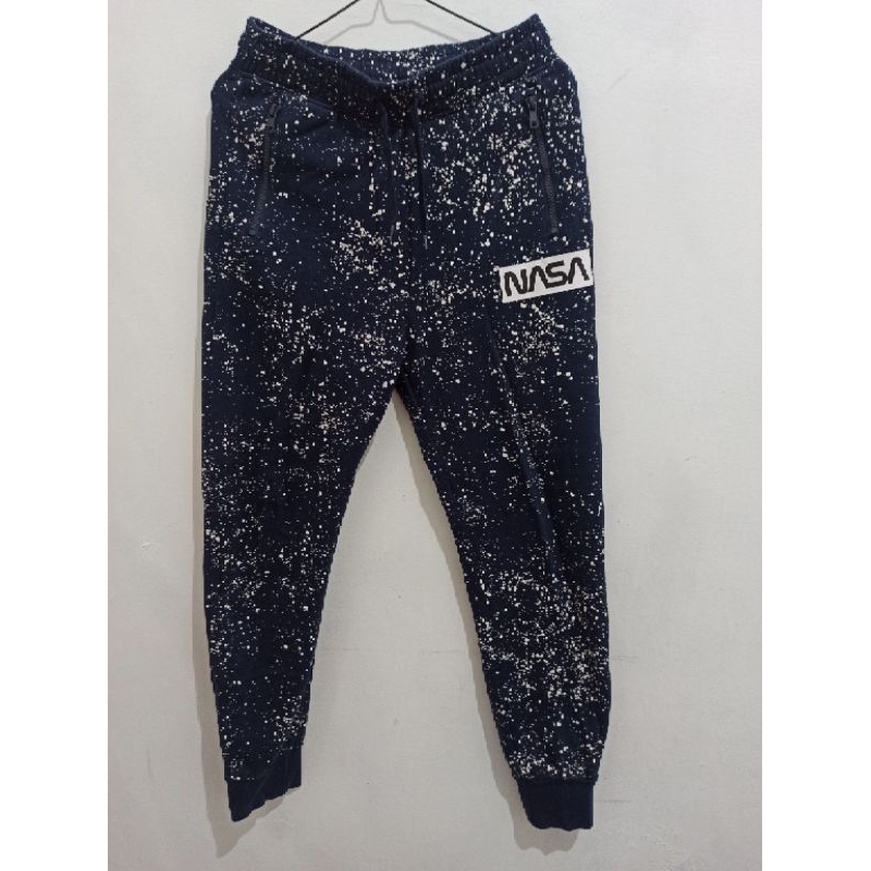 PRELOVED NAVY CHILDRENS JOGGER PANTS H&M BRAND AB.4