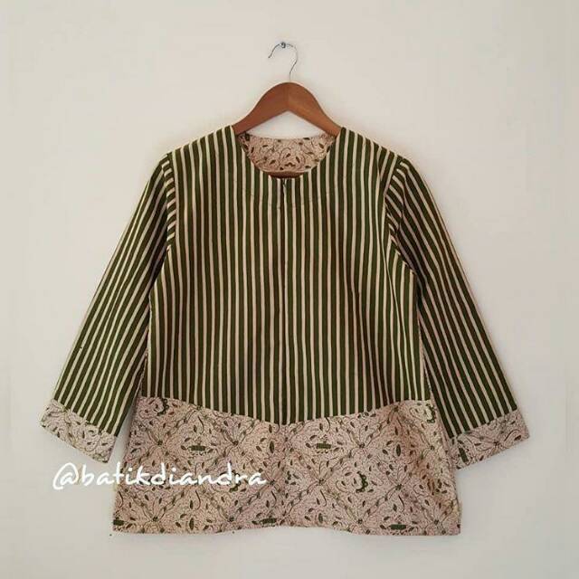 NARAYA เสื้อนารายา**