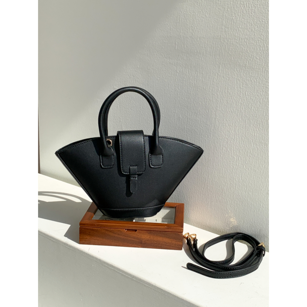 PositiveJune Zoey Bag - สีดํา - กระเป๋าสไตล์เกาหลี/กระเป๋าลําลอง/กระเป๋าผู้หญิง/กระเป๋ารายวัน