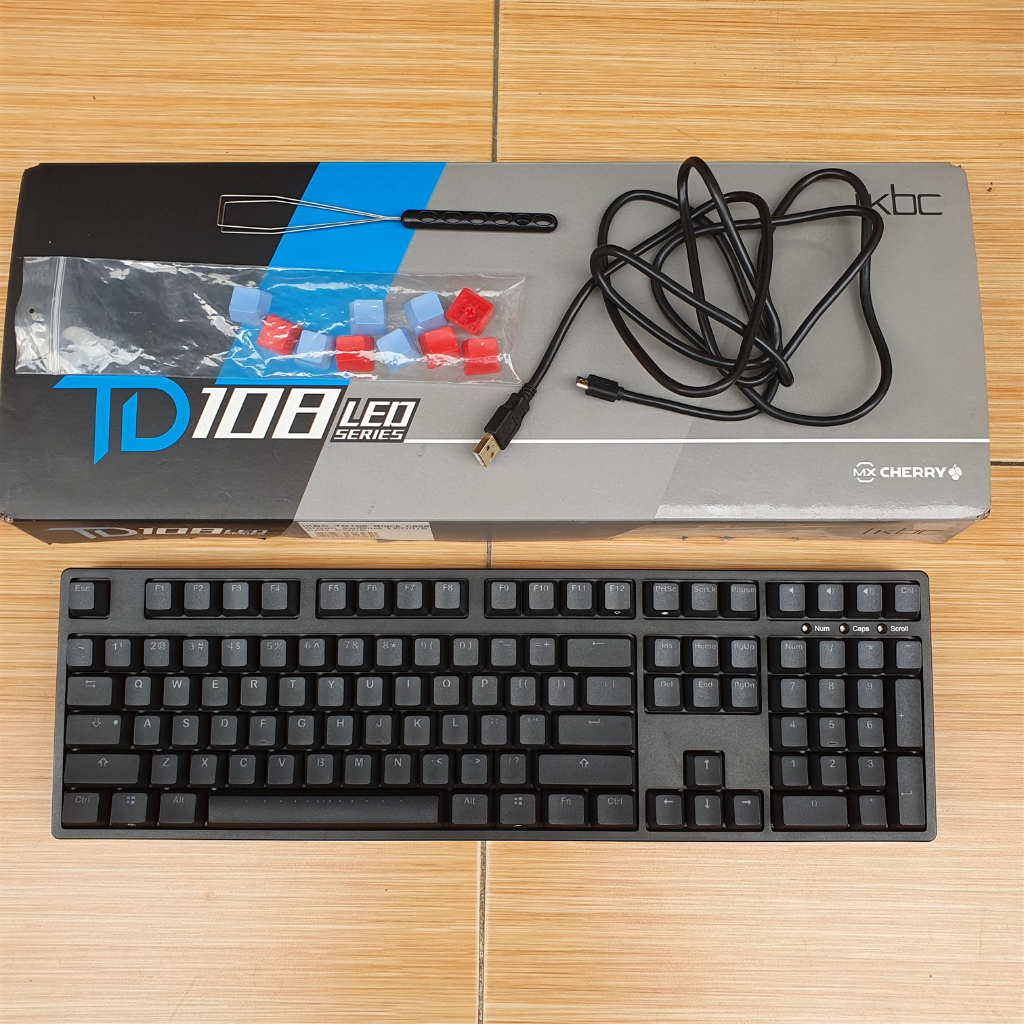 คีย์บอร์ดแบบกลไก IKBC TD108 TD 108 Blue LED Cherry MX Brown Switch ขนาดเต็ม