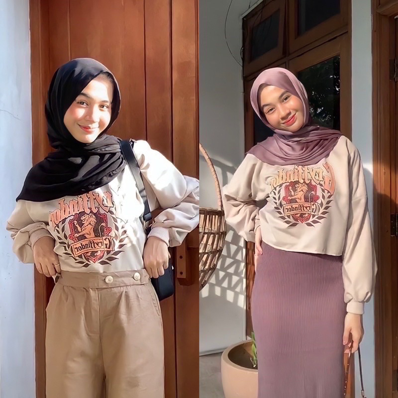 เสื้อสเวตเตอร์ครอปผ้าฟลีซ Gerrydoore (LD110, P 43)