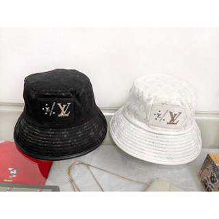 Lv BUCKET หมวกบัคเก็ต