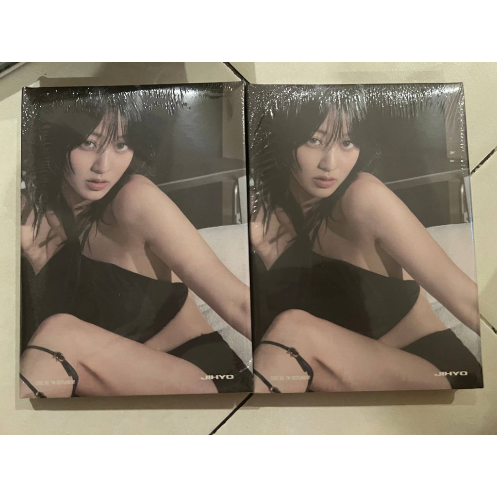 พร้อม JIHYO - มินิอัลบั้มที่ 1 [ZONE]