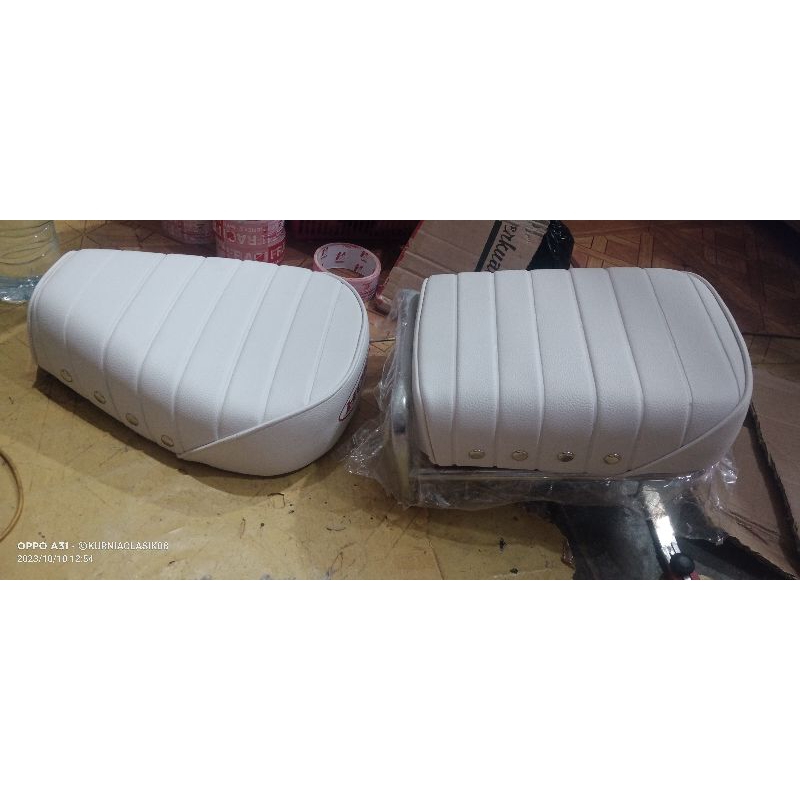 JHOK เบาะอาน Honda c50 C70 c90 รุ่นแยก ฟองน้ําอย่างดี