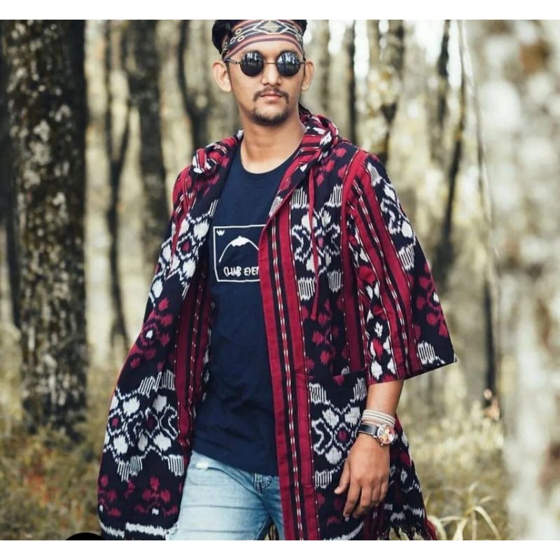 ผู้ชาย WOVEN HODIES WITH THE LATEST MOTIFS, เสื้อผ้าที่เดินทันสมัย