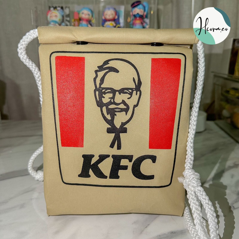 กระเป๋าสะพาย kfc กระเป๋าลาย kfc กระเป๋าสะพาย kfc