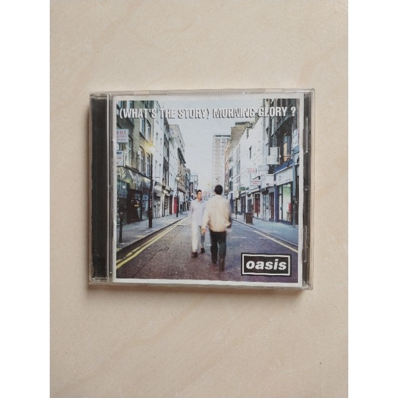 Oasis ALBUM WHATS THE STORY MORNING GLORY?