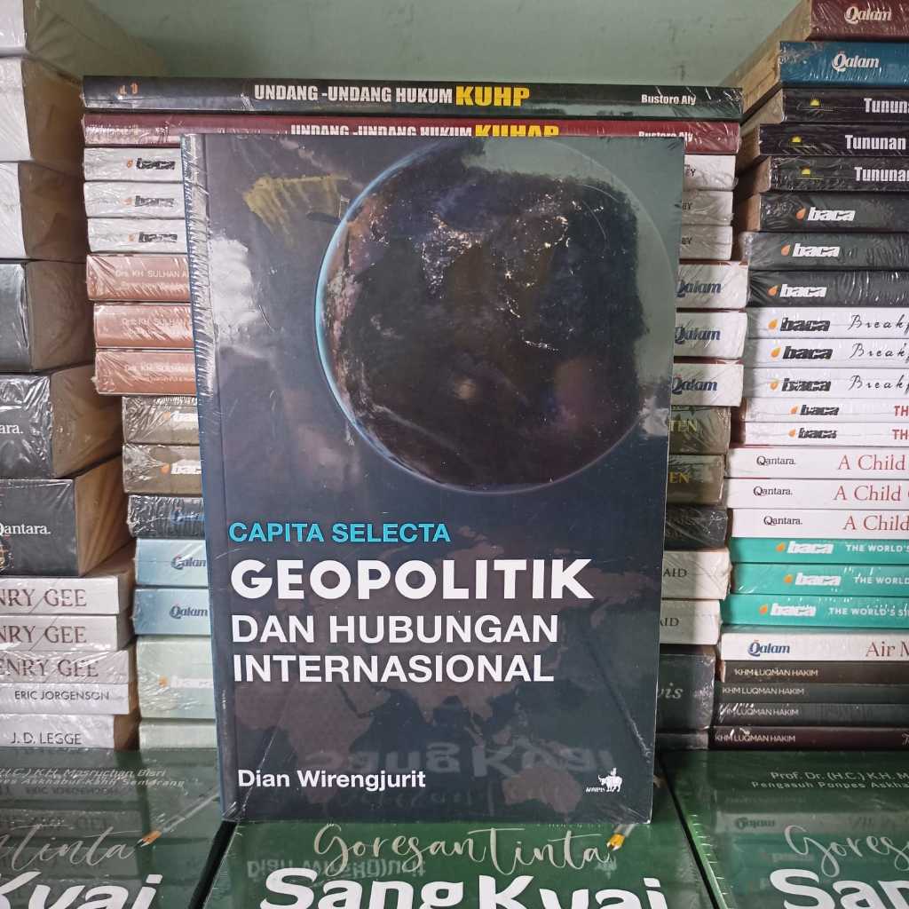 Capital Capital Geoptical และ International Relations - Dian Wirengjurit