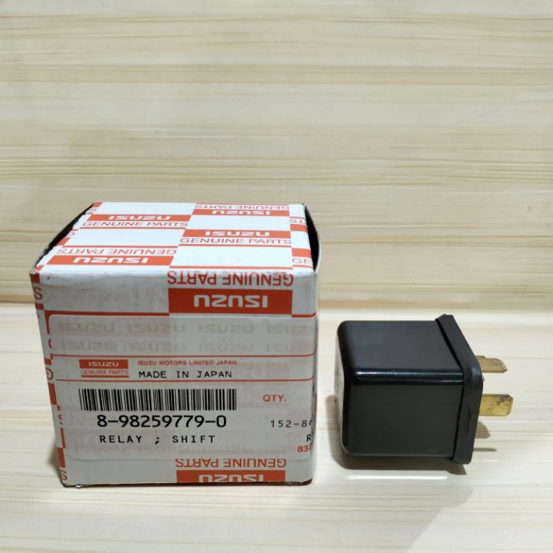 รีเลย์สตาร์ท หลัก Shift Ecm 24V 5 ขา ISUZU GIGA FVZ FVM FVR FTR FRR