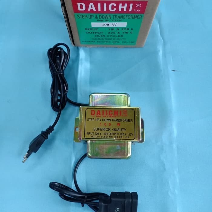 Daiichi หม้อแปลงไฟฟ้า 100 วัตต์ 220V PLN เป็น 110V