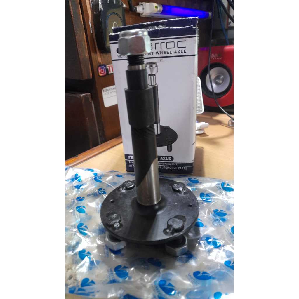 Bajaj เพลาหน้า 3 ล้อ RE175 / RE205 / FL หัวเทียน 1 & หัวเทียน 2 ยี่ห้อ "Varroc" - Kurnia Jaya