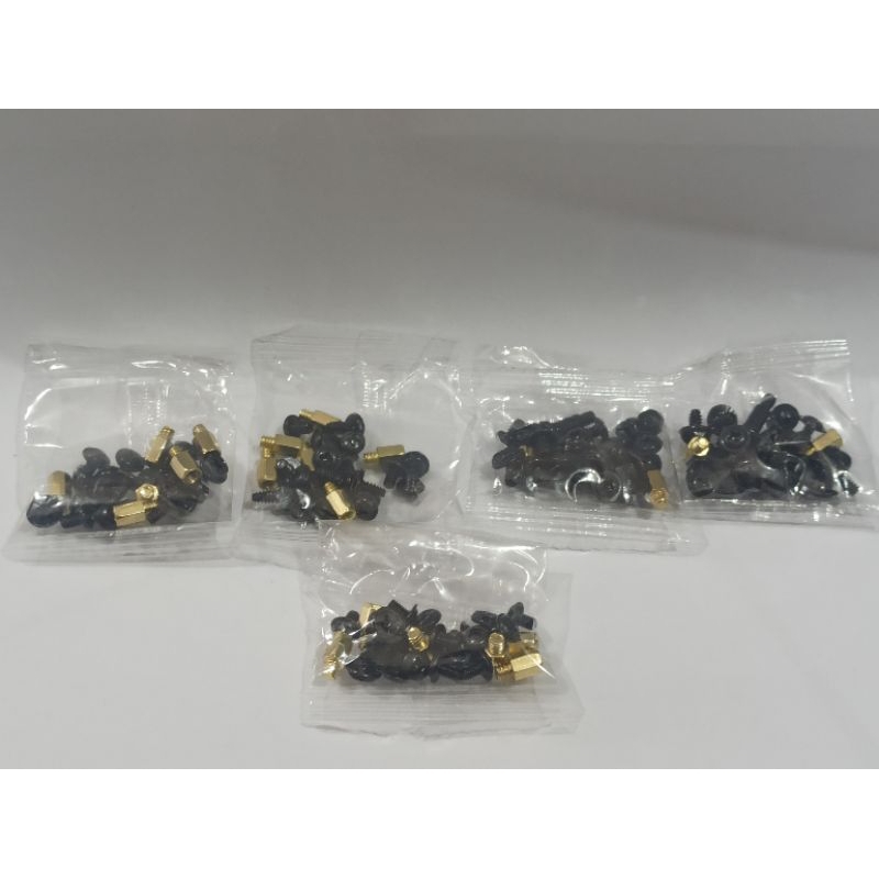 คอมพิวเตอร์ CPU Bolts Fullpack Standard Casing