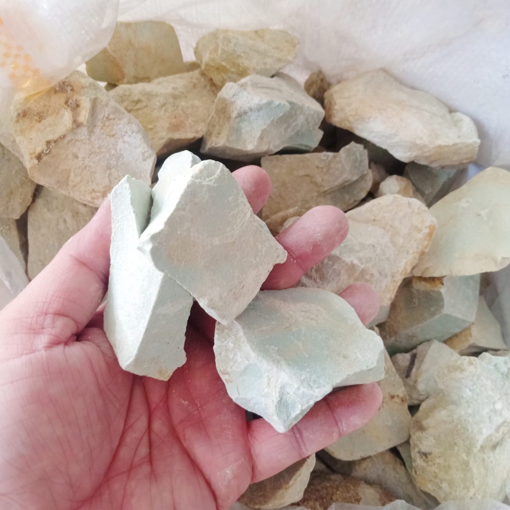 ZEOLITE STONE ZEOLITE WATER PURIFIER ปลาบ่อน้ํา 1KG 1 กก.