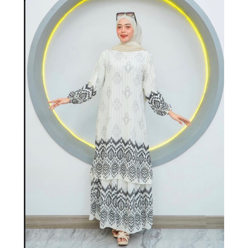เสื้อคลุมมาเลเซียพร้อมบูติก ori Robe ori