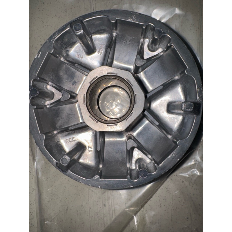 (DR). Roller House เท่านั้น วาริโอ 150. เค36.