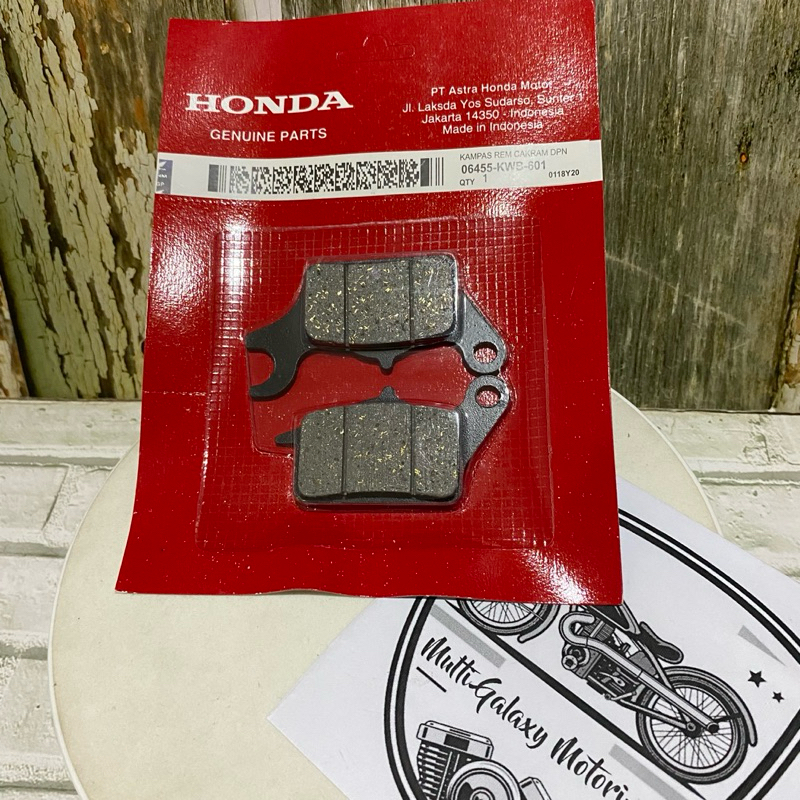 ผ้าเบรคหน้า DISC - ผ้าเบรคหน้า HONDA BLADE - REVO ABSOLUE (06455-KWB-601)