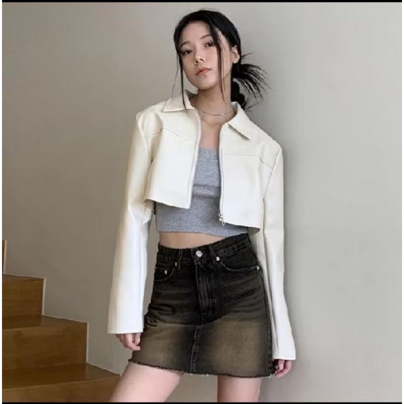เสื้อแจ็คเก็ตหนังผู้หญิง& 39; รุ่นใหม่ล่าสุด