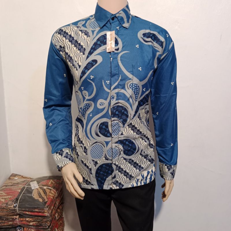 KEMEJA Muliya Original Arta ผ้าบาติกแขนยาวผู้ชาย สีฟ้าอ่อน ลาย Batik seno L