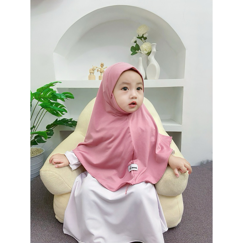 ฮิญาบ ฮิญาบเด็ก หม่าล่า คาง เสื้อเจอร์ซีย์ อายุ 0 6 เดือน 1 2 3 4 5 6 7 8 ปี ต้นฉบับ ก-มูอิ เบอร์โก มาเลเซีย ที่รัก ฮิญาบเด็ก ฮิญาบเด็ก เด็กสาว ฮิญาบ ทารกแรกเกิด เด็กวัยหัดเดิน ฮิญาบ เด็ก 2 3 ฮิญาบเด็กขวบ ฮิญาบคางเด็กเบอร์โกมาเลย์
