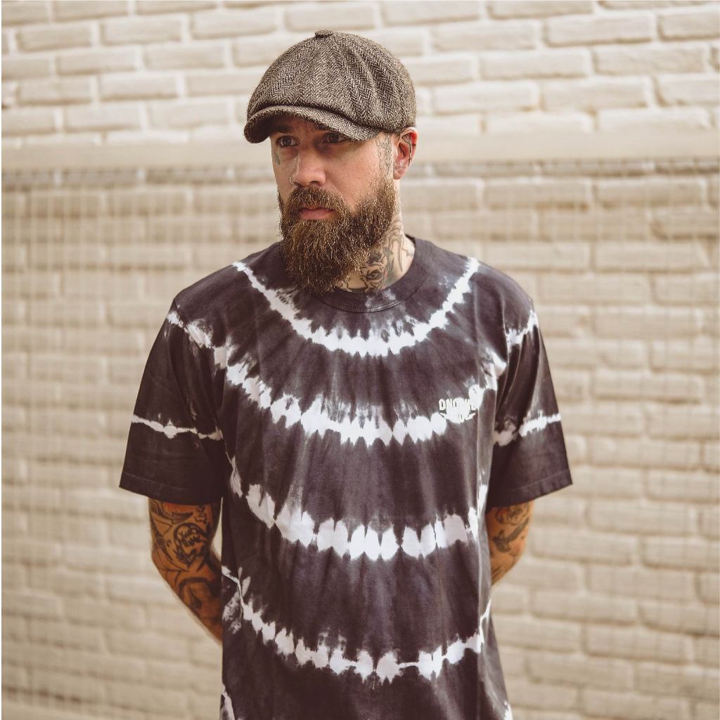 DND EXE เสื้อยืดผู้ชาย DND DYE สีดํา