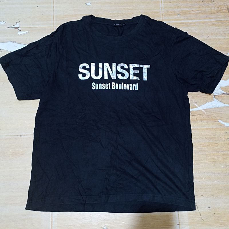 เสื้อยืด SUNSET BOULEVARD