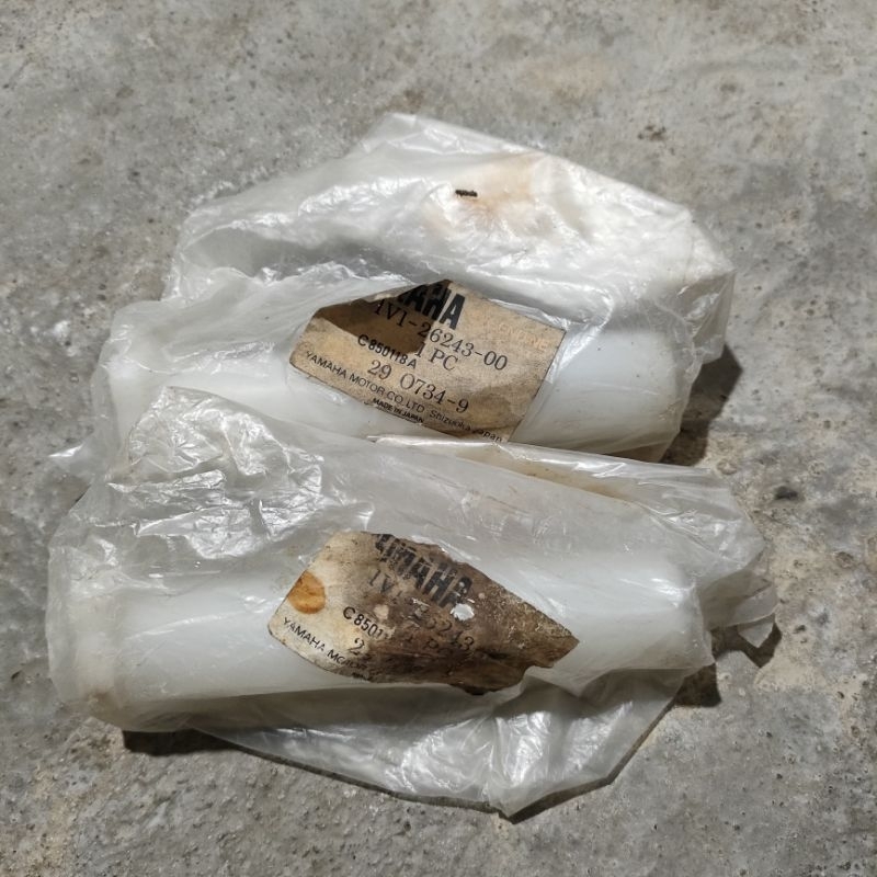 ปลอกแก๊ส ปลอกท่อแก๊สyamaha original rx100