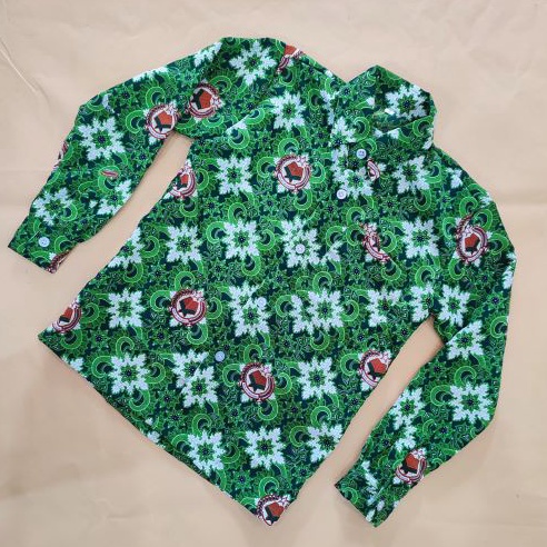 HIJAU Trending MI สีเขียวแขนยาวเสื้อผ้า UNISEX สําหรับผู้ชายผู้หญิง CLASS 16 MI