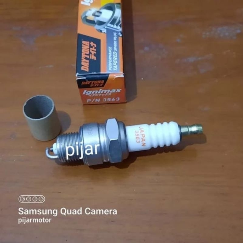 หัวเทียน Daytona Ignimax 3563 RC 80 100 Bravo Crystal Sprinter Tornado RX King RXS