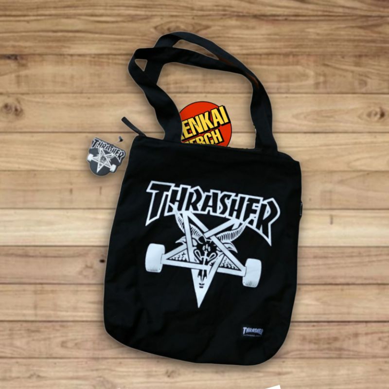 กระเป๋าโท้ตซิปโลโก้นิตยสาร Thrasher