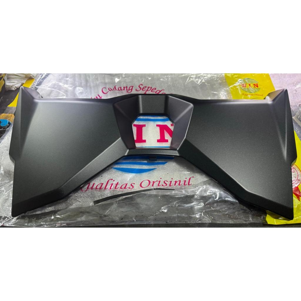 01-B67-367 บังลมขาด้านในกลาง Honda Vario 125 K2V 2023 Upper Part WIN