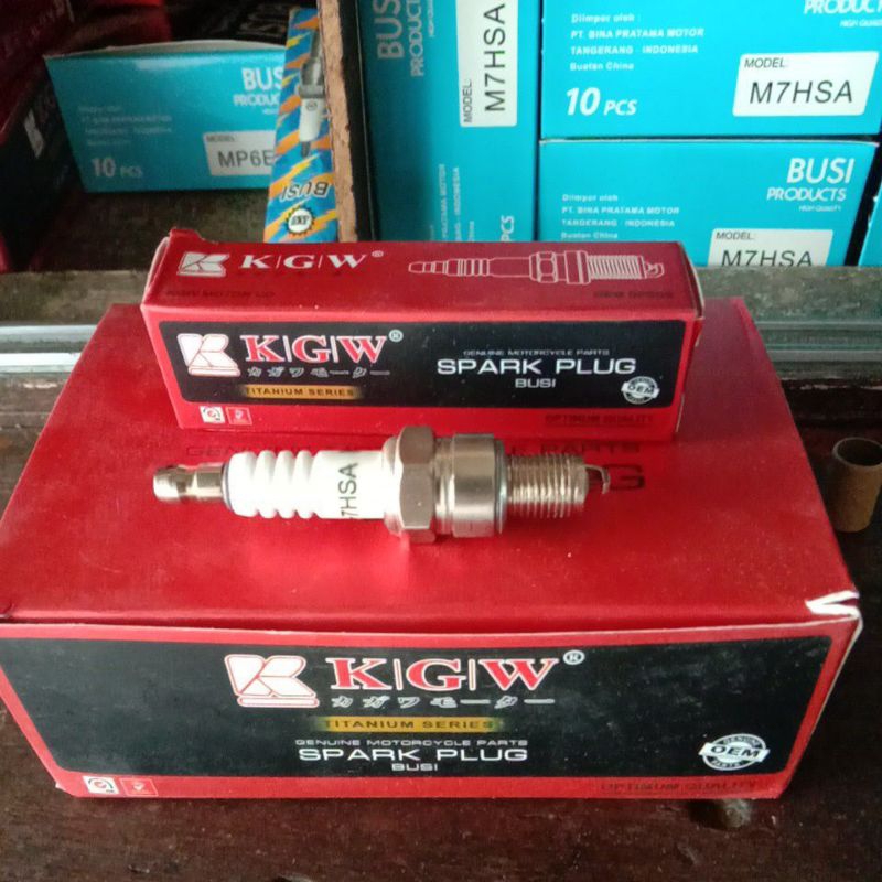 หัวเทียน C7 \ K7hsa*