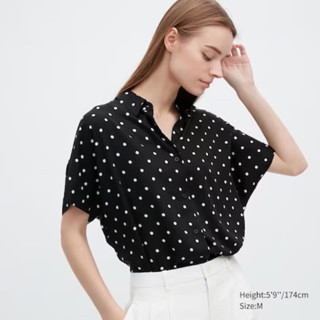 เสื้อเบลาส์ ลายจุด โดย uniqq**