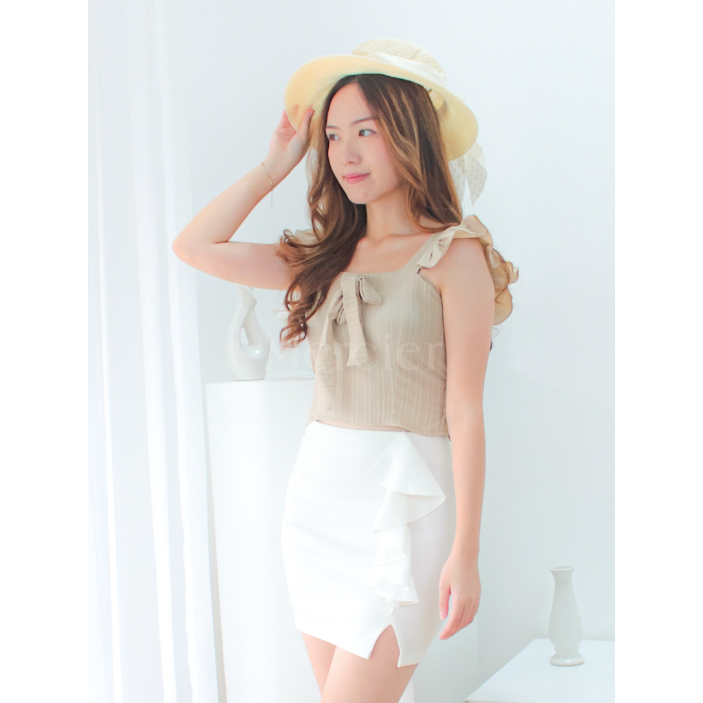 KYLIE TOP (เสื้อกล้ามเกาหลีผู้หญิงชุดชายหาด / Ruffles Ribbon Beach Tanktop / Ribbon Crop Top / Y2K)