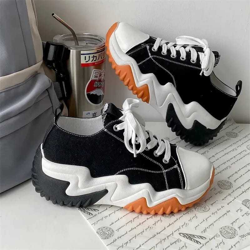 ผู้หญิง & 39;S รองเท้าผ้าใบ SEMI BOTS INSOLES LIMITED EDITIONS TREND WOMEN & 39;S รองเท้าลําลอง