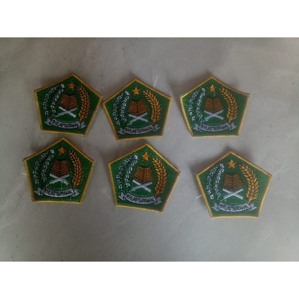 โลโก้ Ikhlas ปักเตียง Ikhlas พร้อม FUUL EMBROIDERY bet Ikhlas ปักเตียง Depag โลโก้