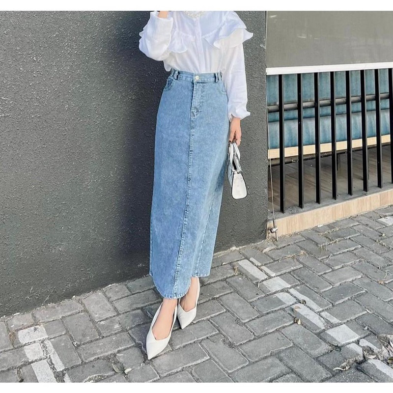 Zenda PREMIUM JEANS SPAN SKIRT WITH BACK SHAPE