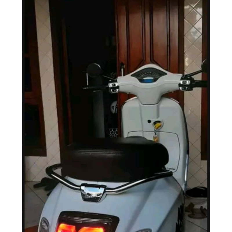 Vespa primavera และ sprint 150 3v และ iget เหล็กจัดฟัน