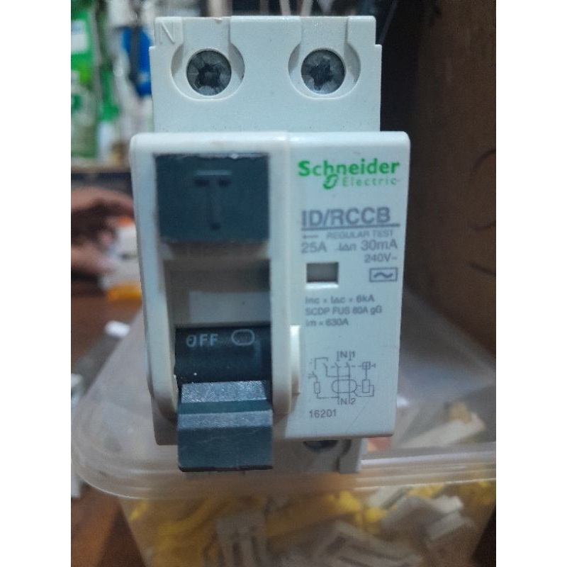 Elcb/rccb SCHNEIDER ID 2P 25A 30MA