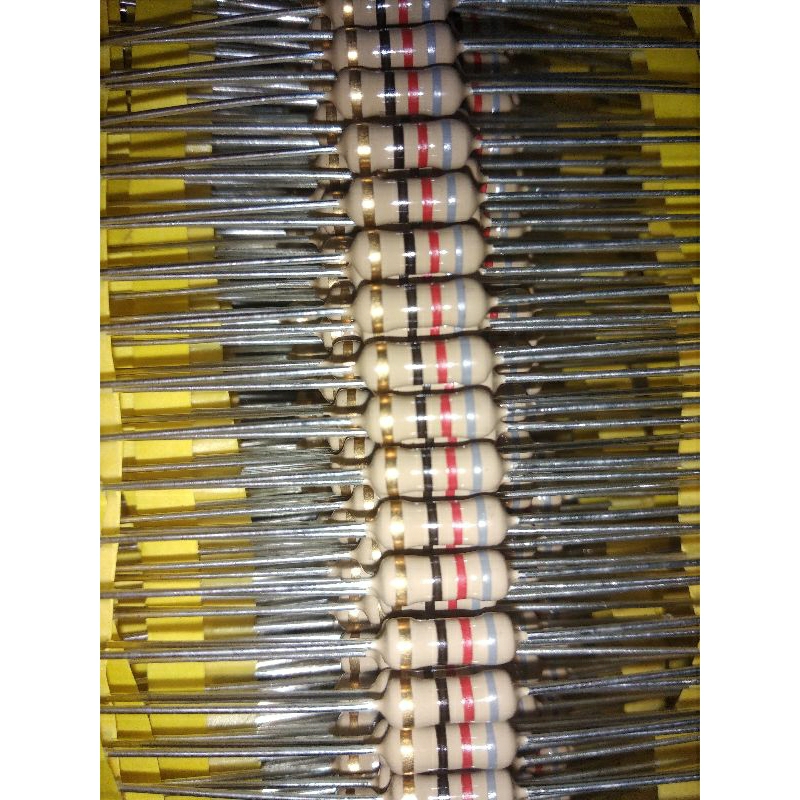 82 โอห์ม 2 วัตต์****