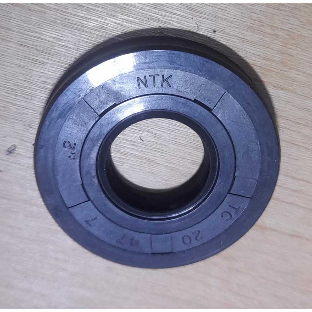 Bajaj ซีลลาวาล้อหน้า 3 ล้อ RE175 / RE205 / FL หัวเทียน 1 & หัวเทียน 2 - Kurnia Jaya