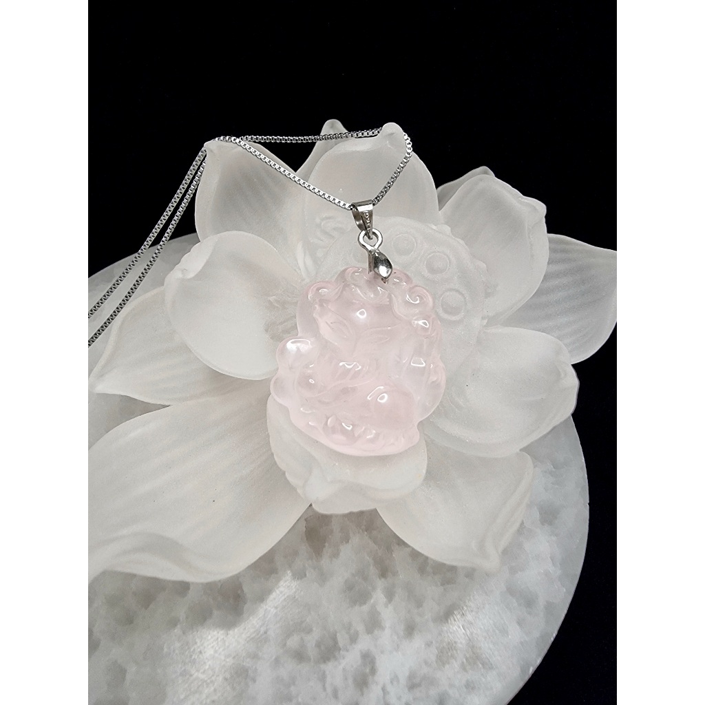 Rose Quartz Nine Tails Charming Fox HQ 24.5 มม. F934 จี้สร้อยคอ