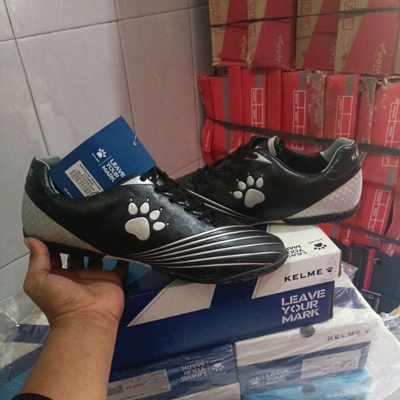 รองเท้า KELME FUTSAL ดั้งเดิม JUMBO SIZE 43-45 (มีสอบถามในคําอธิบาย)