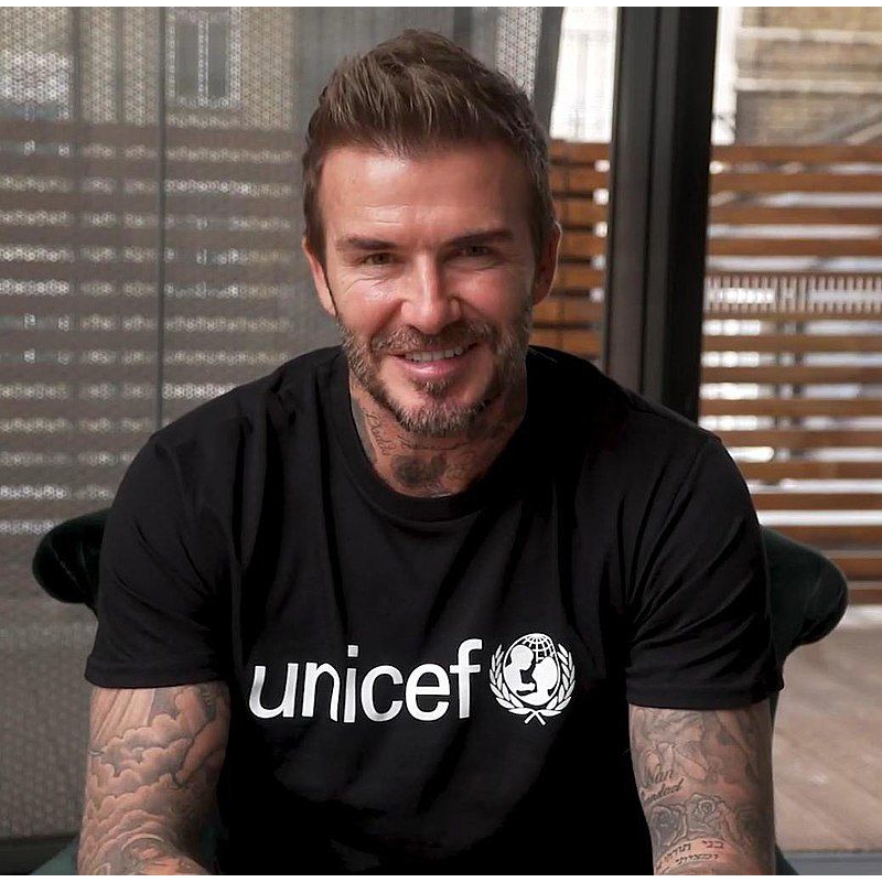 David Beckham Unicef เสื้อยืดผู้หญิงผู้ชาย Unisex