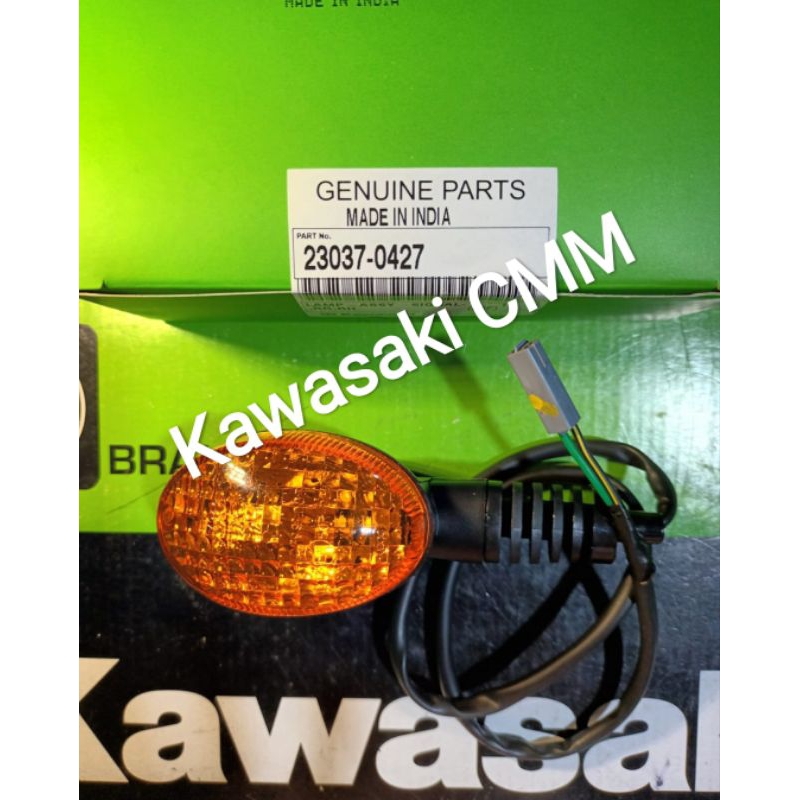 KAWASAKI ชุดไฟเลี้ยวหลังขวา W175, W175 TR. คาวาซากิดั้งเดิม