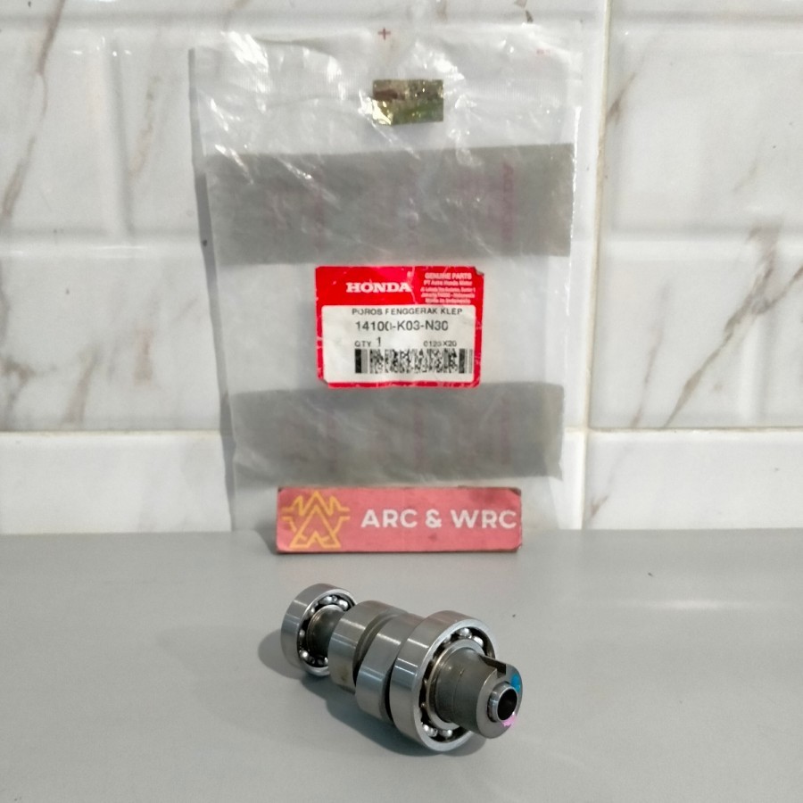 เพลาลูกเบี้ยว Comp Revo 110 FI // 14100K03N30