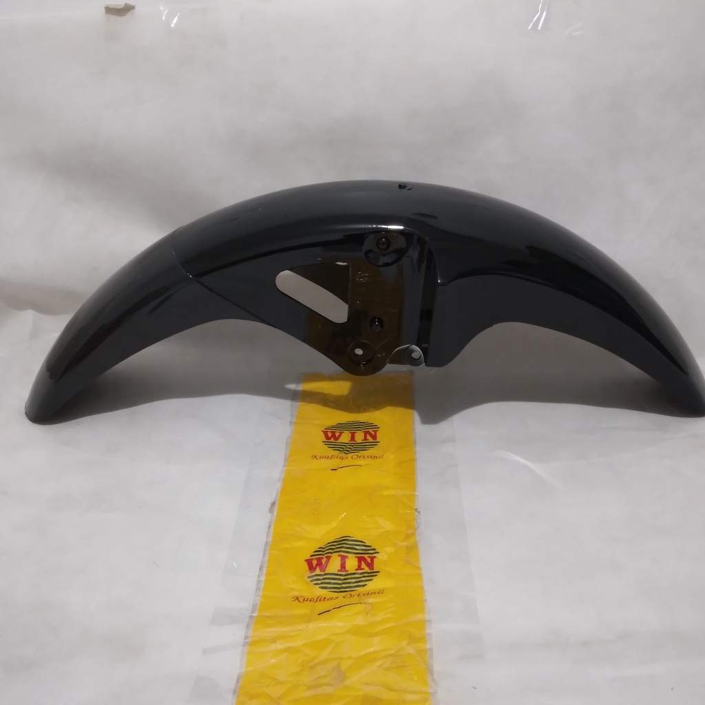 01-D78-307-40AA บังโคลนหน้า Yamaha RXK, RX King New WIN