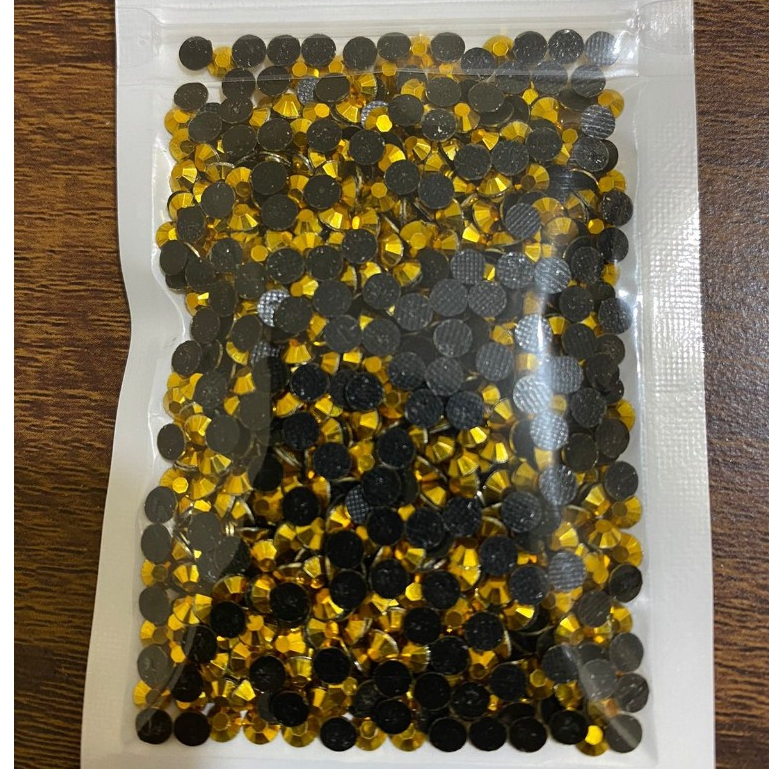 SWAROVSSKY WRNA GOLD PRESS MOTE SEQUINS 4M