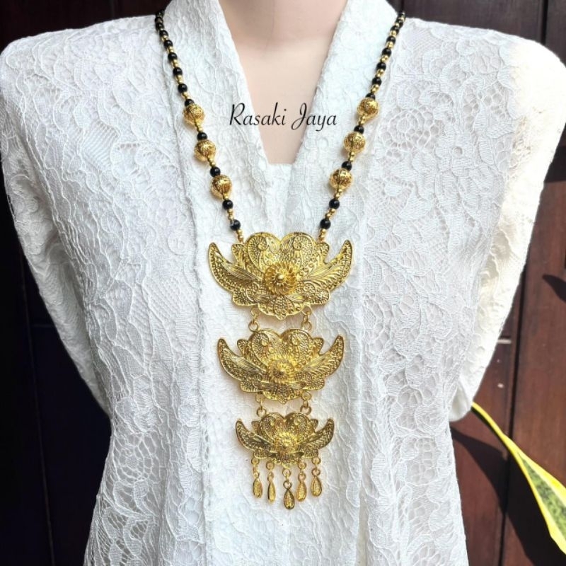 สร้อยคอ Kebaya ชาติพันธุ์ที่สวยงาม