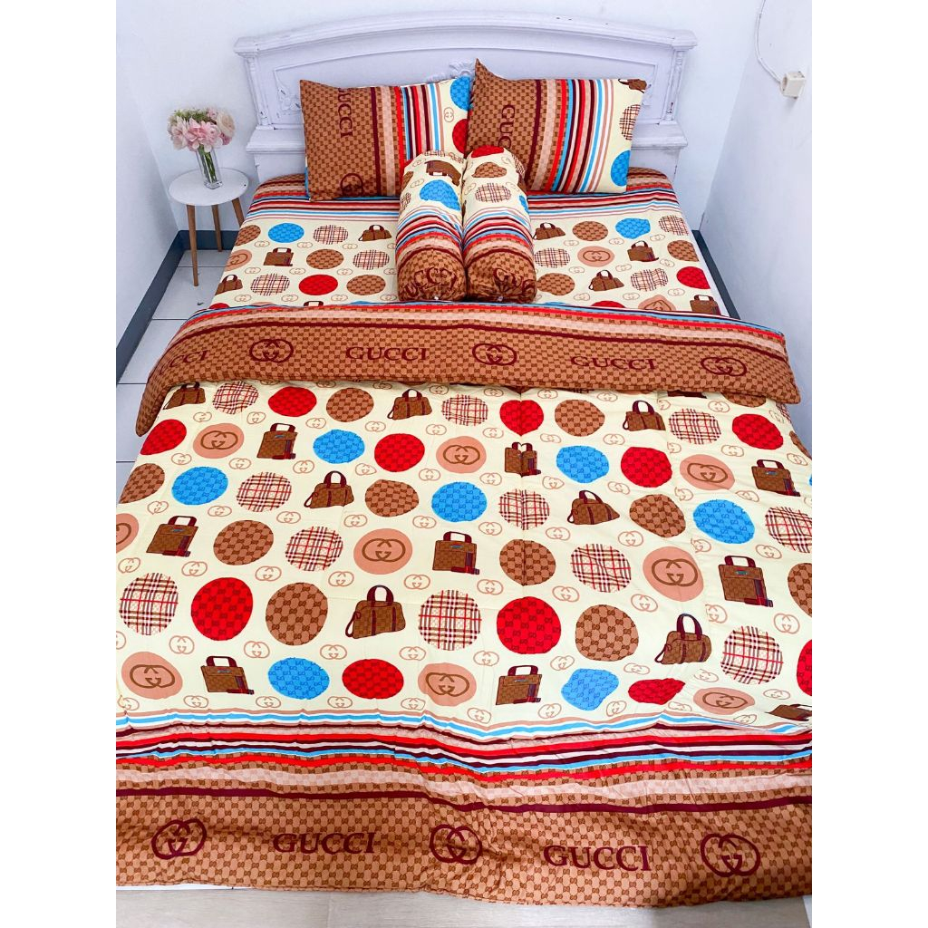 Selimut BED COVER SET BED COVER SET LOVELY ROSE BED COVER SET UK 180x200 BED COVER NO 1